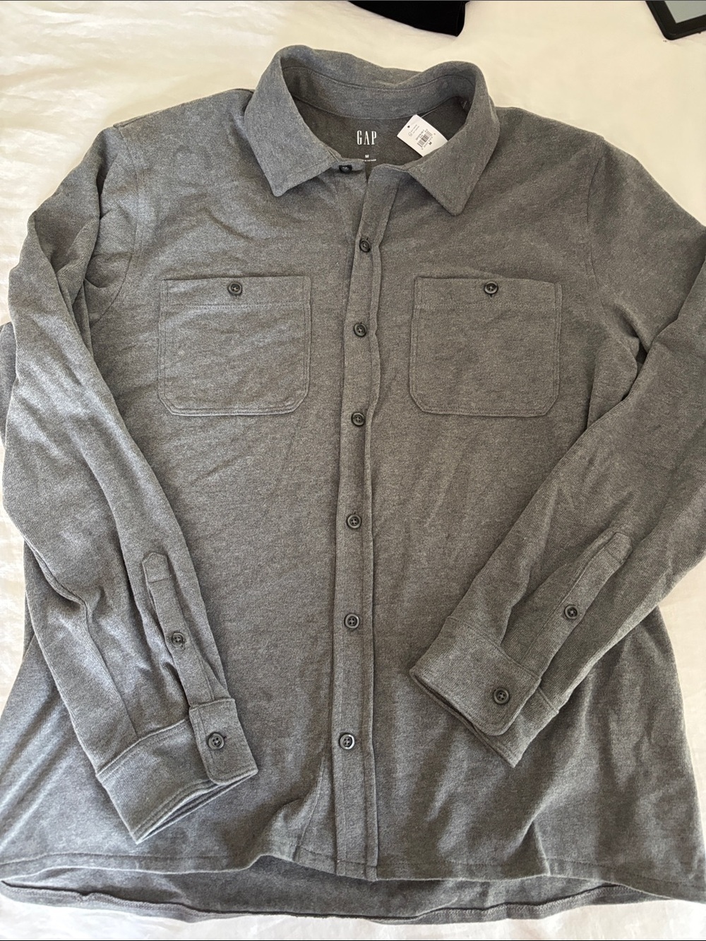 GAP Men's Heather Gray Button-Front Collared Shirt